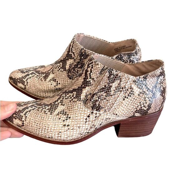 ANTHROPOLOGIE Marion Python Snakeskin Ankle Boots - Picture 3 of 12